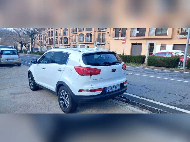 Kia Sportage 1.7 CRDI foto 5